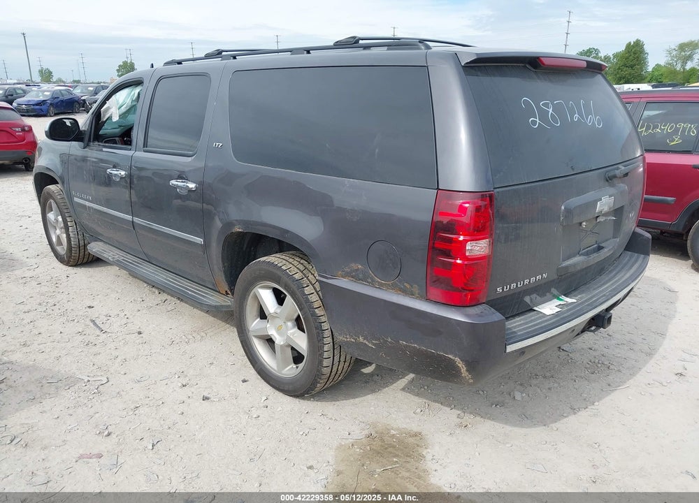 2010 CHEVROLET SUBURBAN 1500 VIN: 1GNUKKE33AR287266