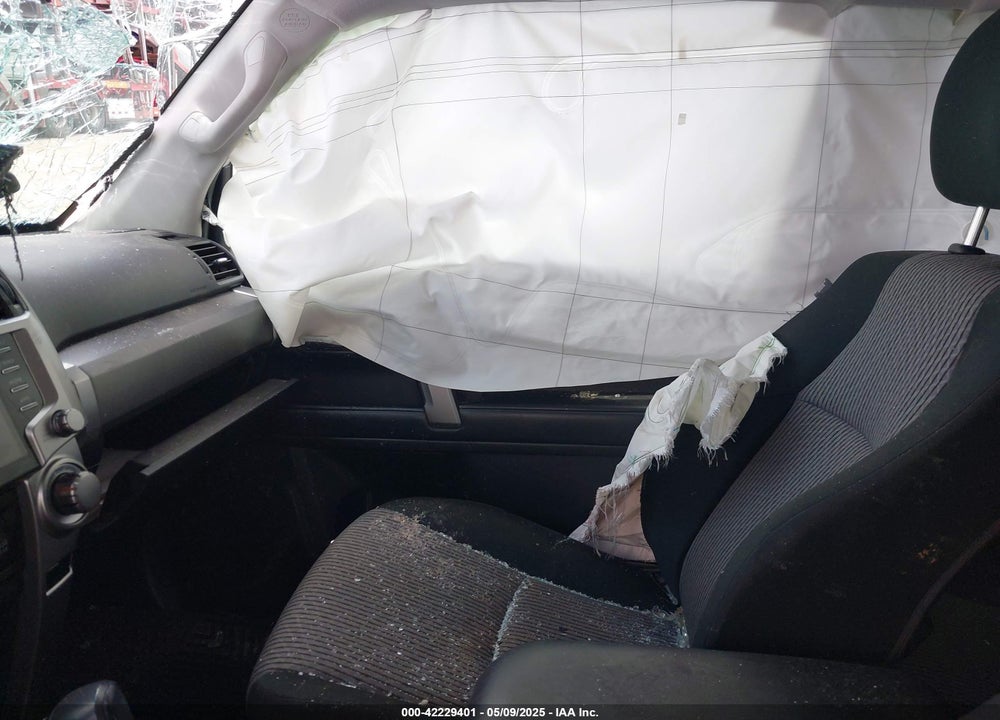 2021 TOYOTA 4RUNNER VIN: JTEEU5JR3M5230320