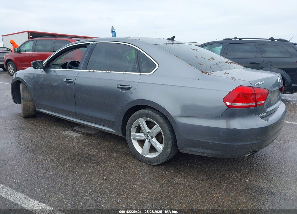 2012 VOLKSWAGEN PASSAT VIN: 1VWBH7A3XCC078160