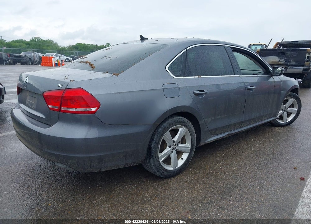 2012 VOLKSWAGEN PASSAT VIN: 1VWBH7A3XCC078160