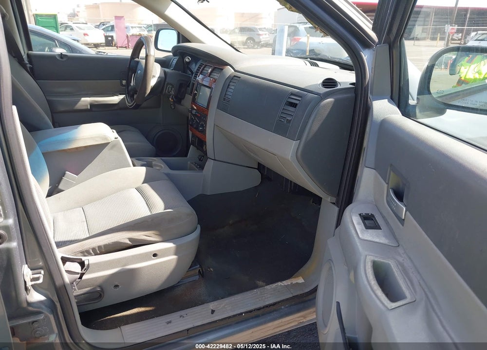 2008 DODGE DURANGO SLT VIN: 1D8HB48N88F155281