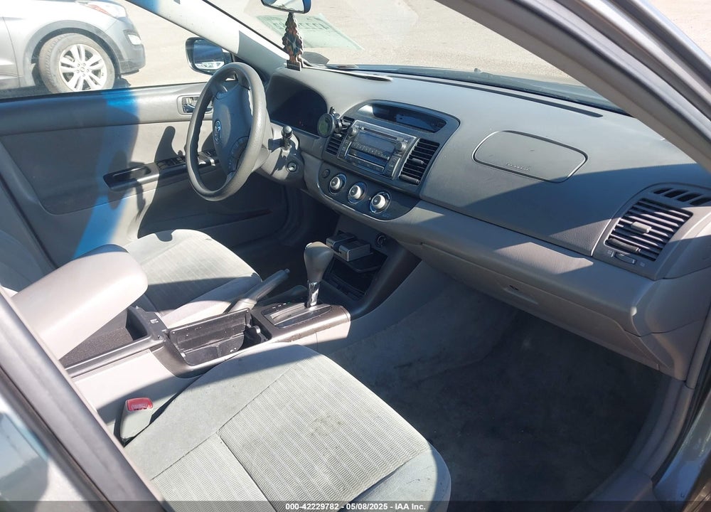 2006 TOYOTA CAMRY VIN: 4T1BE32K06U723600