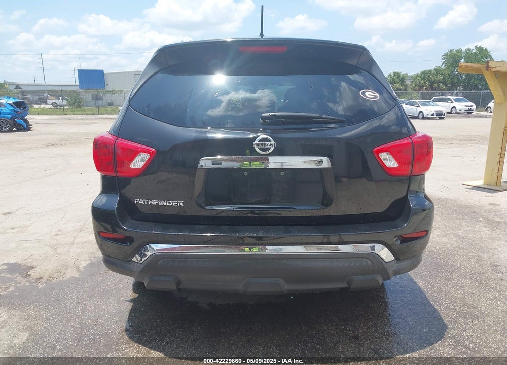 2018 NISSAN PATHFINDER VIN: 5N1DR2MN9JC625470