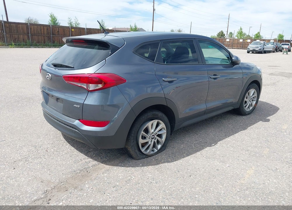 2018 HYUNDAI TUCSON VIN: KM8J2CA40JU674267