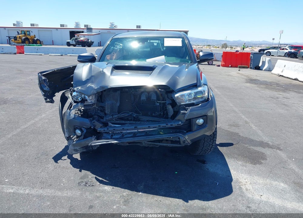 2018 TOYOTA TACOMA VIN: 3TMAZ5CN9JM069900