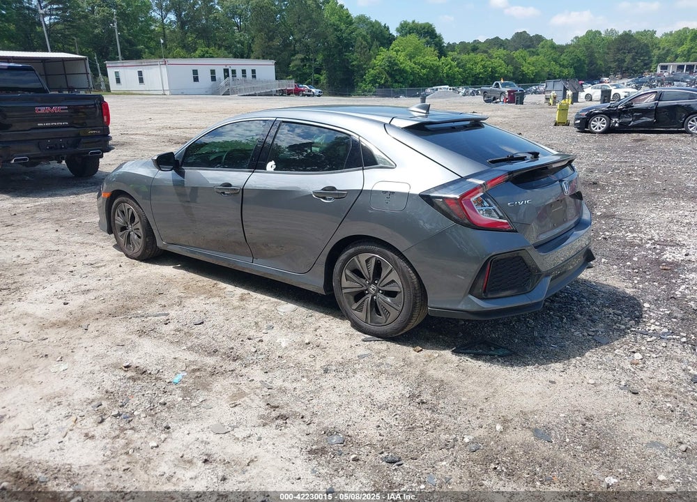 2018 HONDA CIVIC VIN: SHHFK7H52JU415917