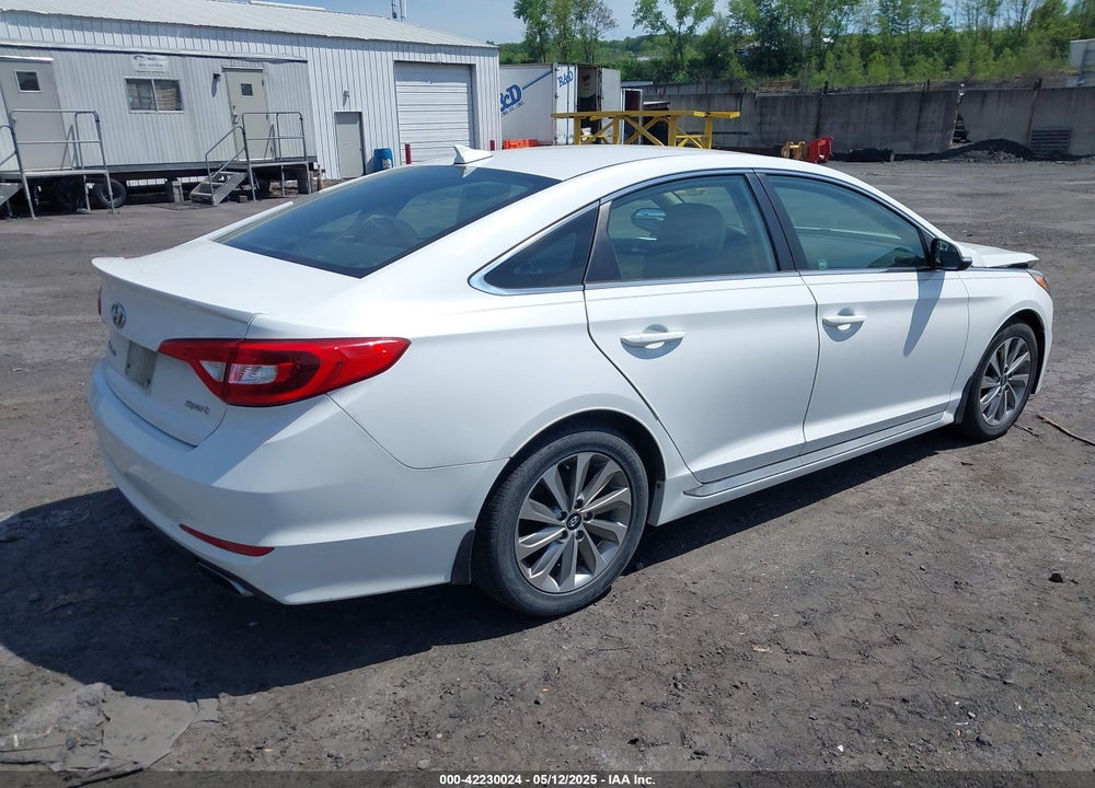 2016 HYUNDAI SONATA VIN: 5NPE34AF7GH392737
