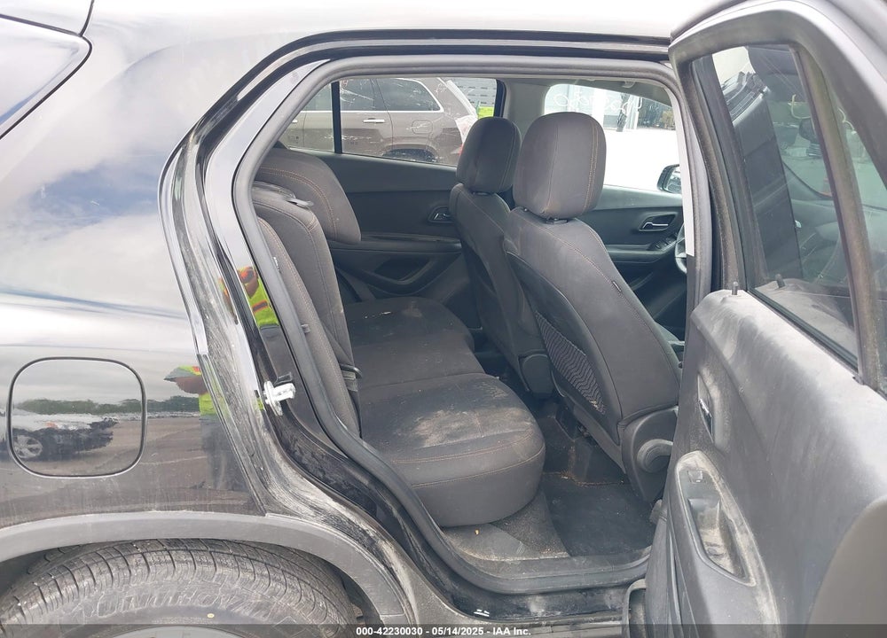 2020 CHEVROLET TRAX FWD LS VIN: KL7CJKSBXLB020458
