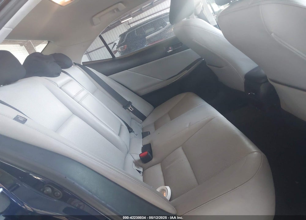 2015 LEXUS IS 250 VIN: JTHBF1D2XF5063481