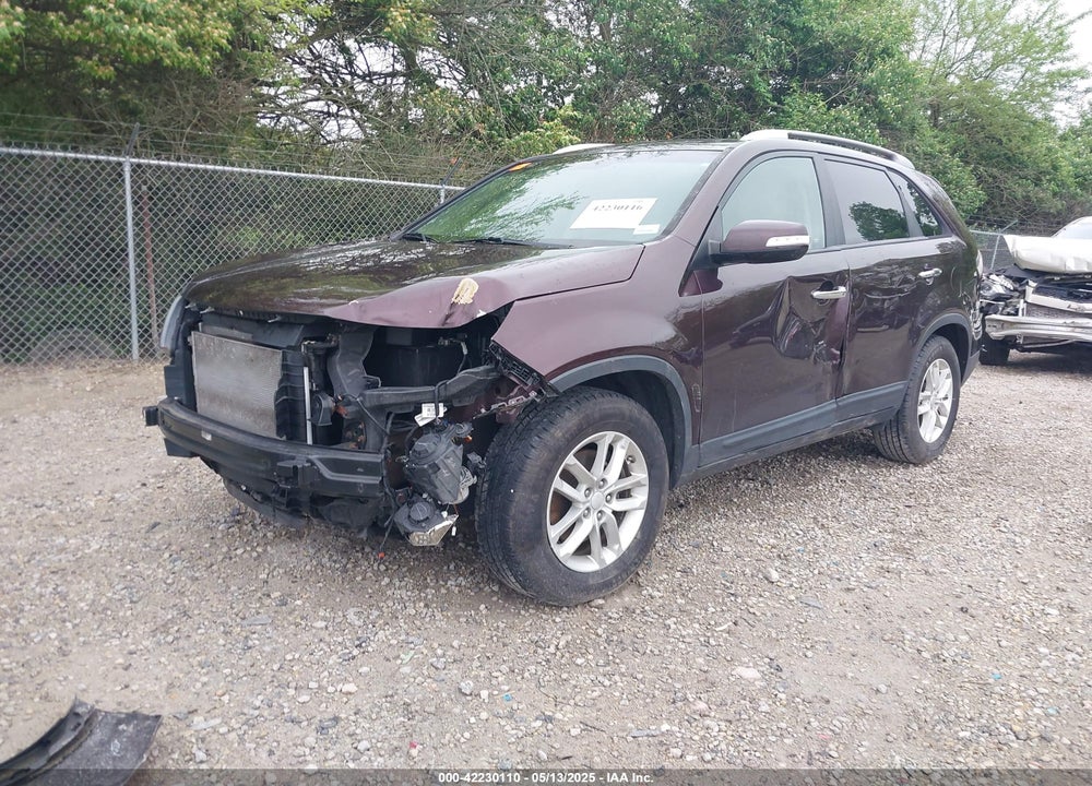 2014 KIA SORENTO VIN: 5XYKT3A65EG528039