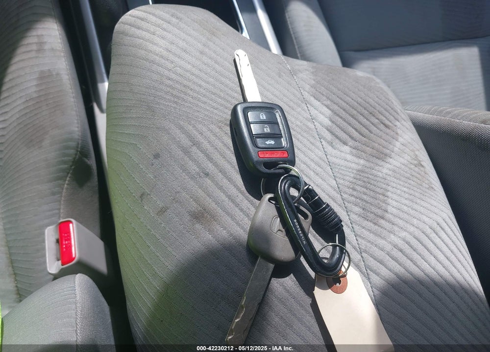 2015 HONDA ACCORD VIN: 1HGCR2F38FA032909