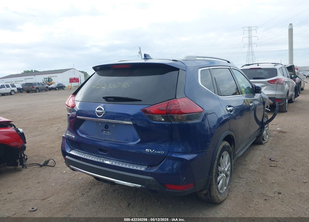2018 NISSAN ROGUE SV VIN: 5N1AT2MV1JC733375