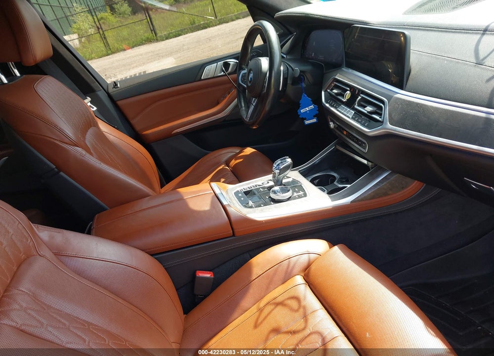 2019 BMW X7 VIN: 5UXCW2C5XKL084486