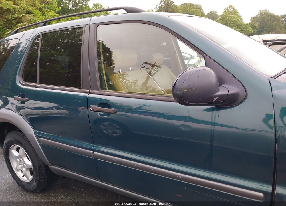 1998 MERCEDES-BENZ ML 320 VIN: 4JGAB54E5WA006036