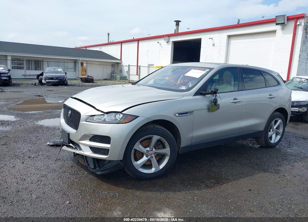 2017 JAGUAR F-PACE VIN: SADCJ2BV6HA881652