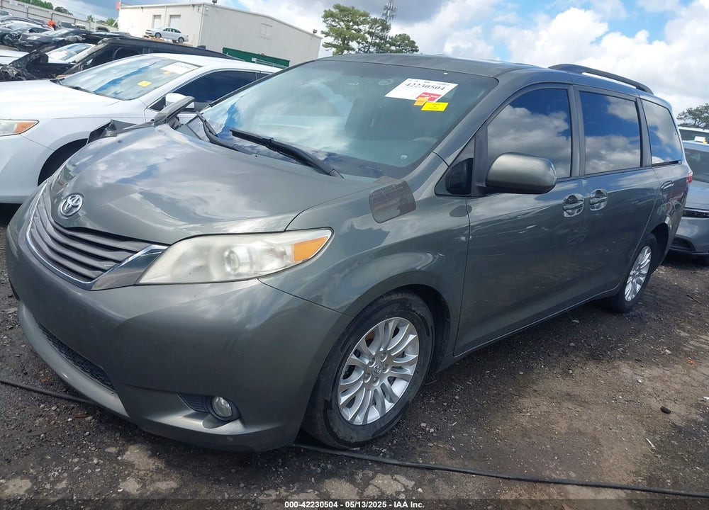 2011 TOYOTA SIENNA VIN: 5TDYK3DC7BS123412