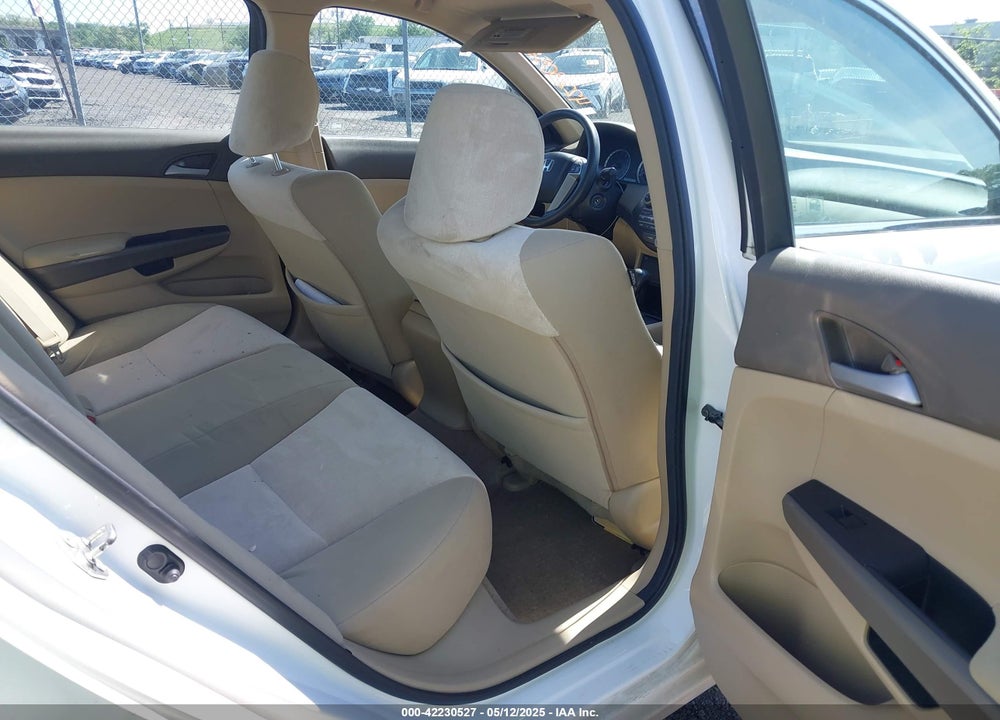 2010 HONDA ACCORD VIN: 1HGCP2F30AA148961