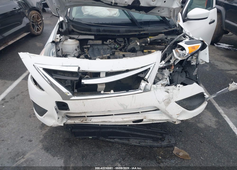 2018 NISSAN VERSA VIN: 3N1CN7AP8JL813175