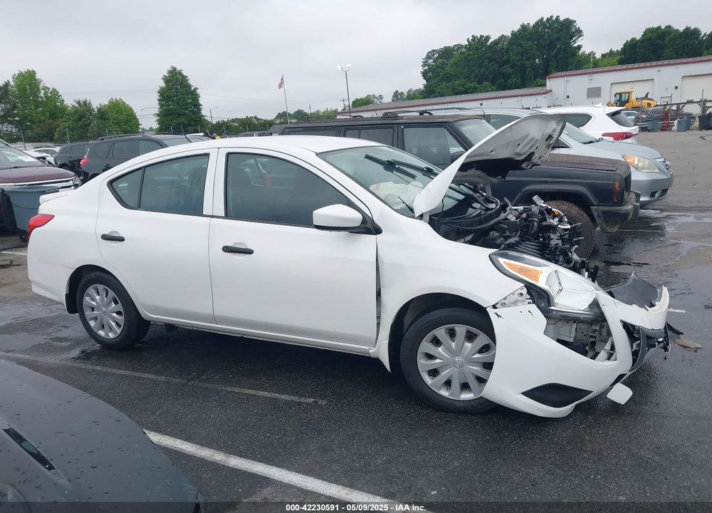 2018 NISSAN VERSA VIN: 3N1CN7AP8JL813175