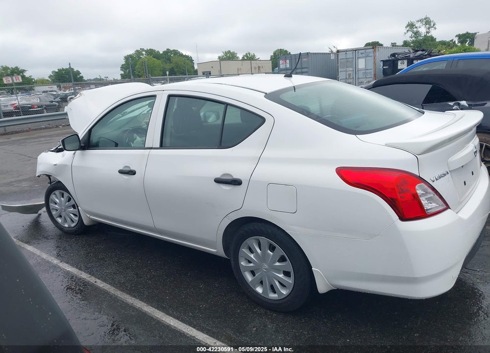 2018 NISSAN VERSA VIN: 3N1CN7AP8JL813175