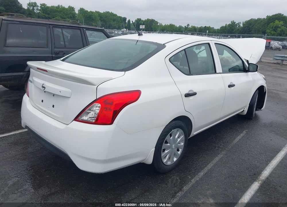 2018 NISSAN VERSA VIN: 3N1CN7AP8JL813175