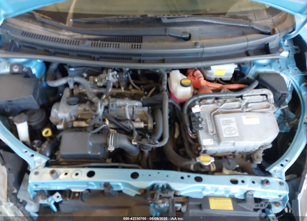 2015 TOYOTA PRIUS C VIN: JTDKDTB33F1089782
