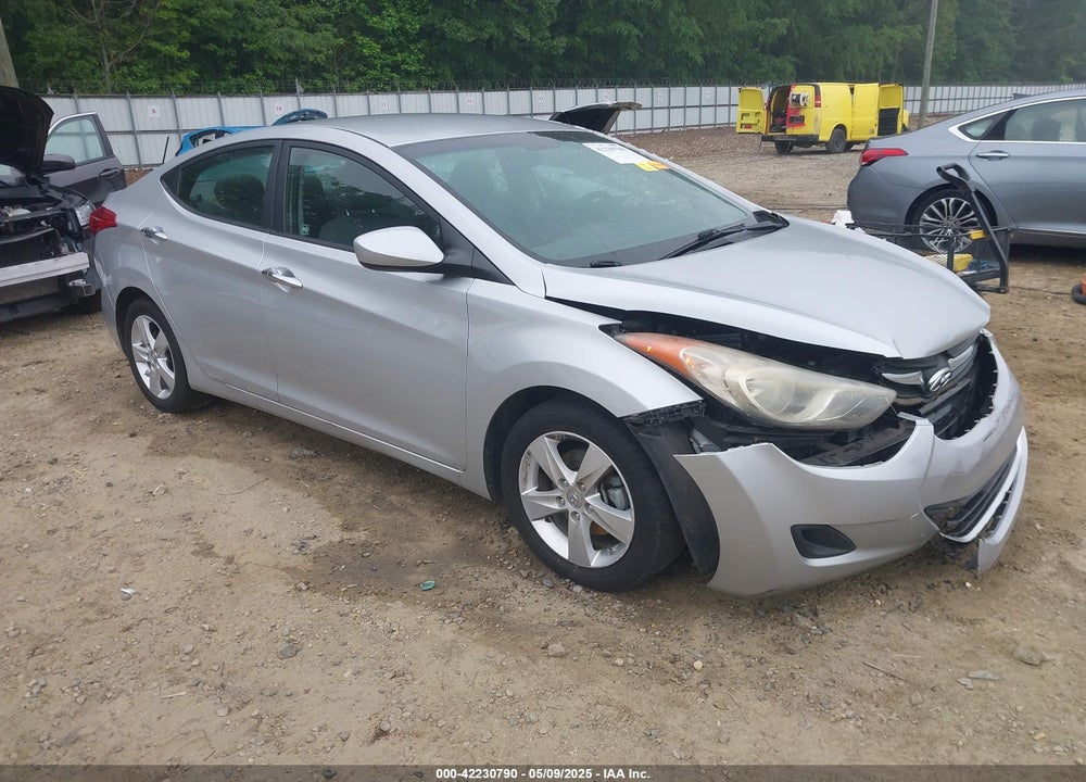 2013 HYUNDAI ELANTRA GLS VIN: 5NPDH4AE2DH269394