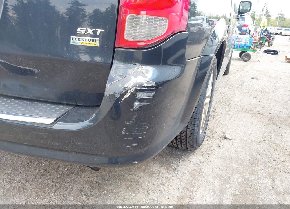 2018 DODGE GRAND CARAVAN SXT VIN: 2C4RDGCG1JR324739