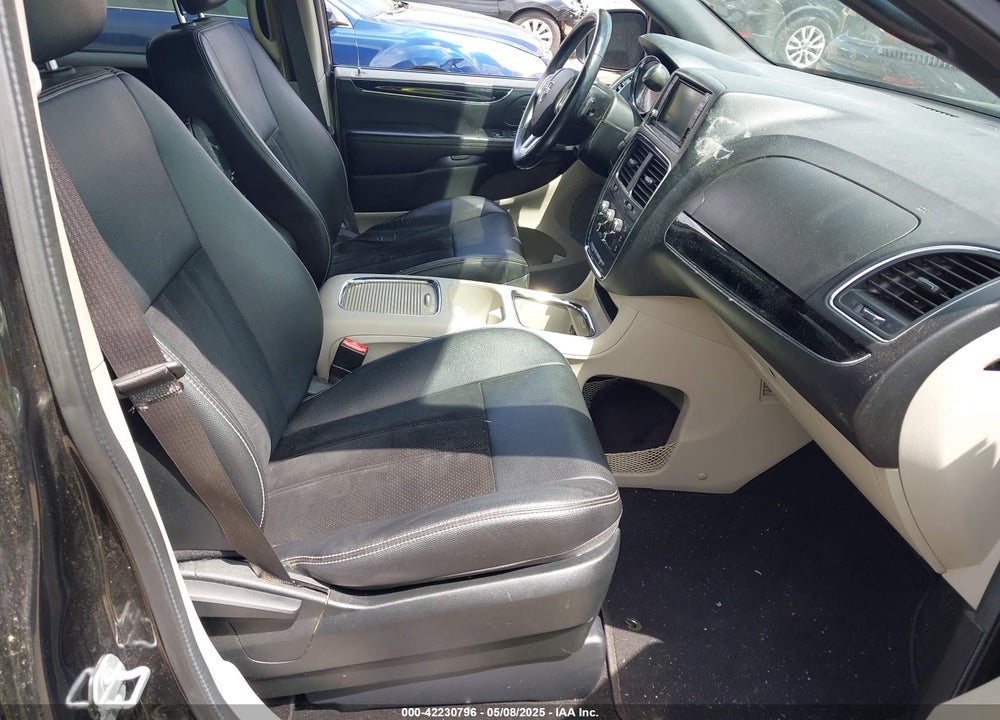 2018 DODGE GRAND CARAVAN SXT VIN: 2C4RDGCG1JR324739