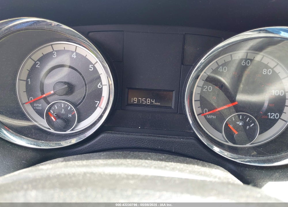 2018 DODGE GRAND CARAVAN SXT VIN: 2C4RDGCG1JR324739