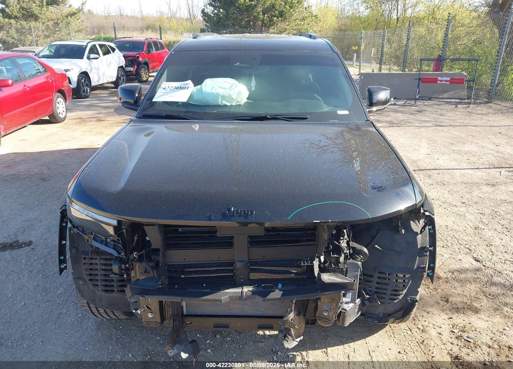 2024 JEEP GRAND CHEROKEE L VIN: 1C4RJKAG0R8570834