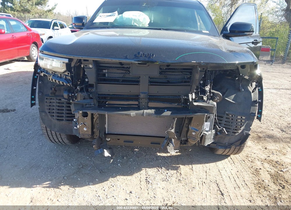 2024 JEEP GRAND CHEROKEE L VIN: 1C4RJKAG0R8570834
