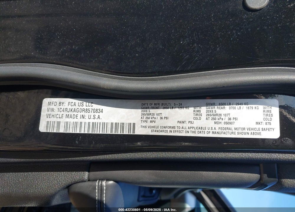 2024 JEEP GRAND CHEROKEE L VIN: 1C4RJKAG0R8570834