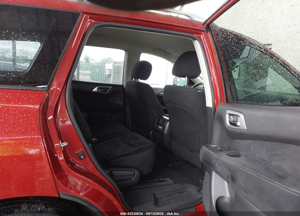 2016 NISSAN PATHFINDER SV VIN: 5N1AR2MM0GC605398