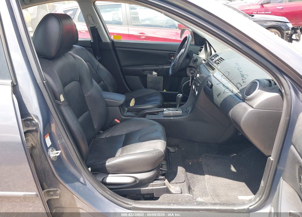 2007 MAZDA 3 S GRAND TOURING VIN: JM1BK324371760528