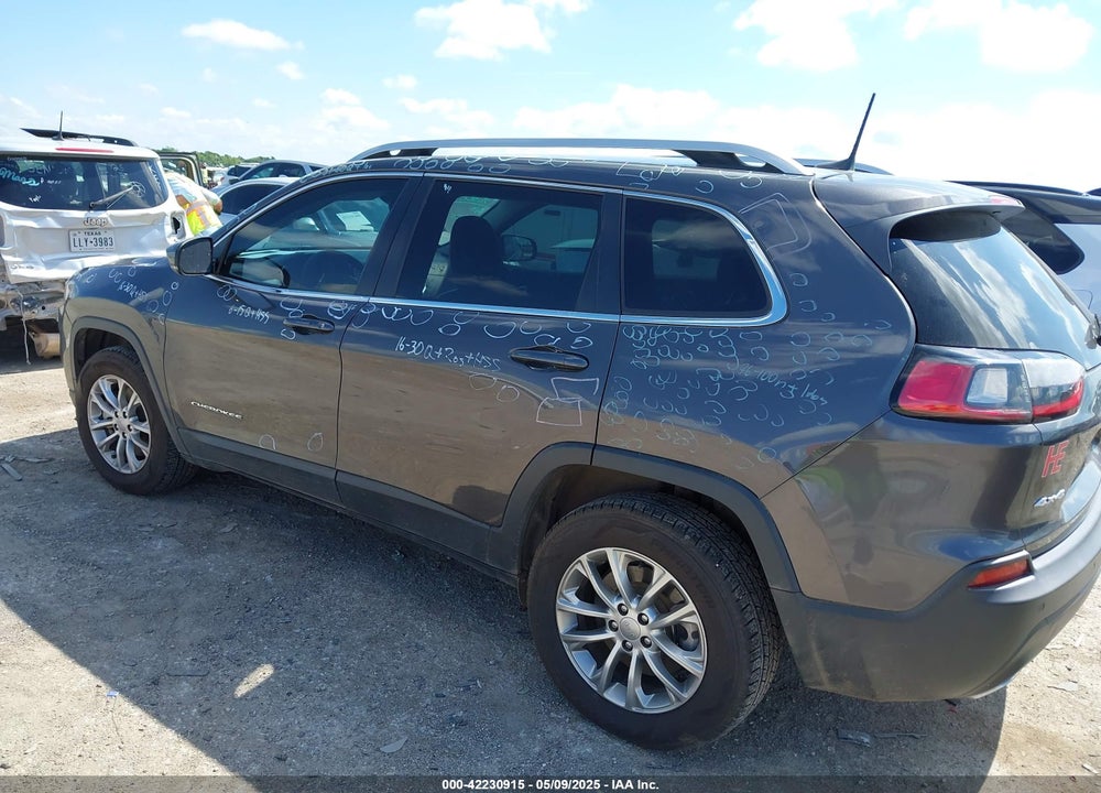 2021 JEEP CHEROKEE VIN: 1C4PJMMX0MD235006