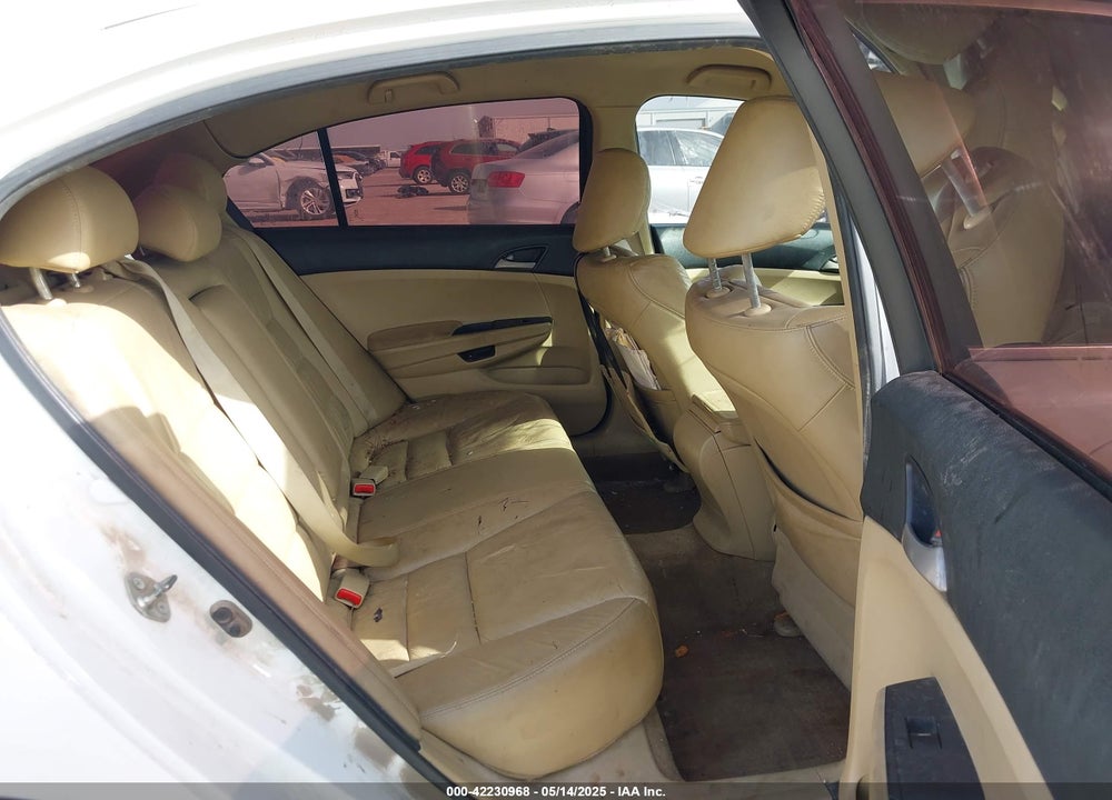 2012 HONDA ACCORD VIN: 1HGCP2F60CA156121