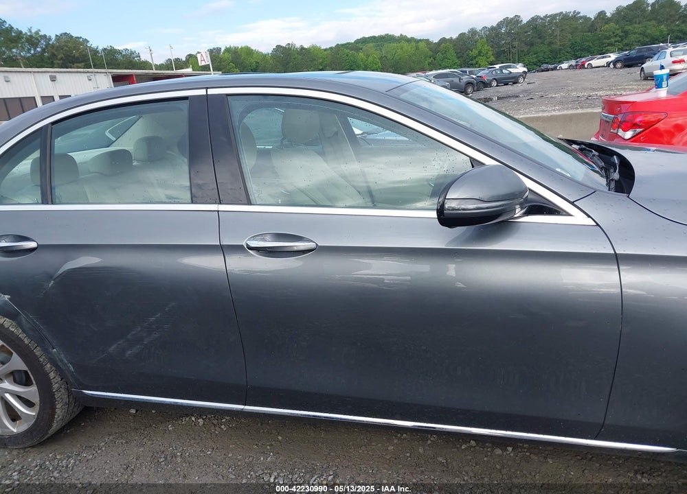 2017 MERCEDES-BENZ E 300 VIN: WDDZF4JB2HA104854