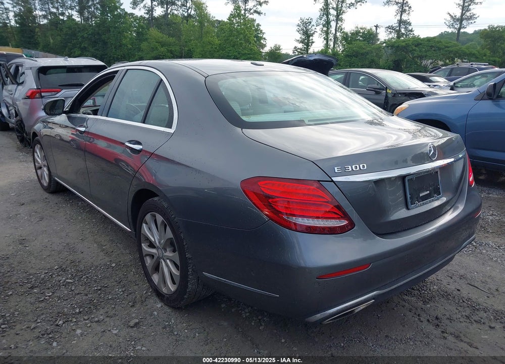2017 MERCEDES-BENZ E 300 VIN: WDDZF4JB2HA104854
