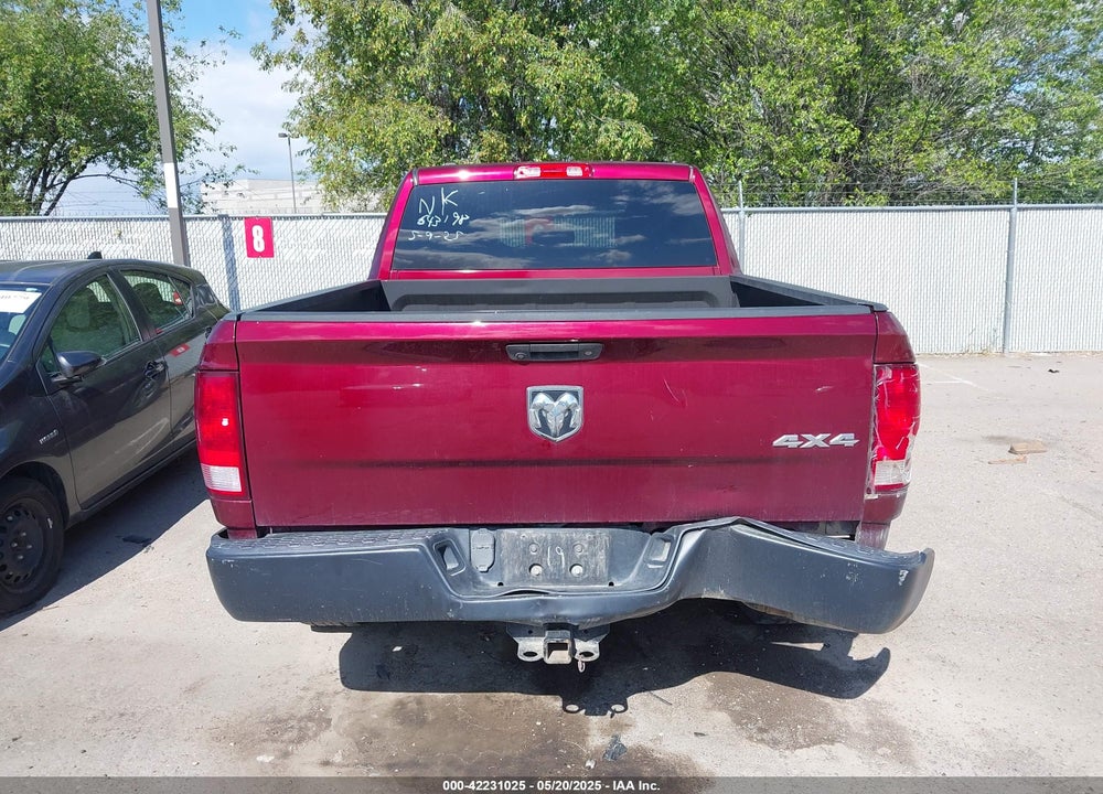 2017 RAM 1500 VIN: 1C6RR7STXHS643198