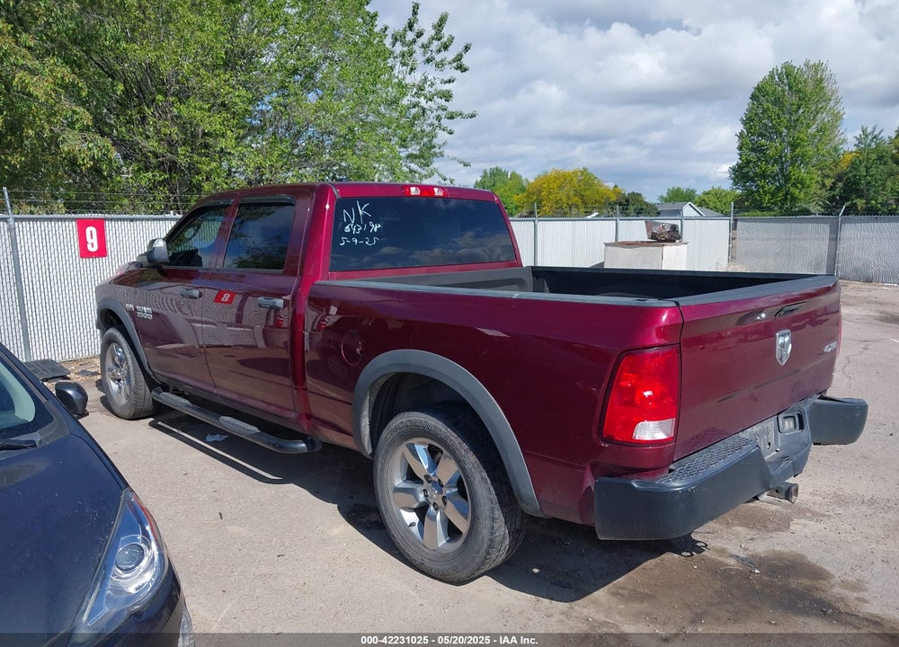 2017 RAM 1500 VIN: 1C6RR7STXHS643198