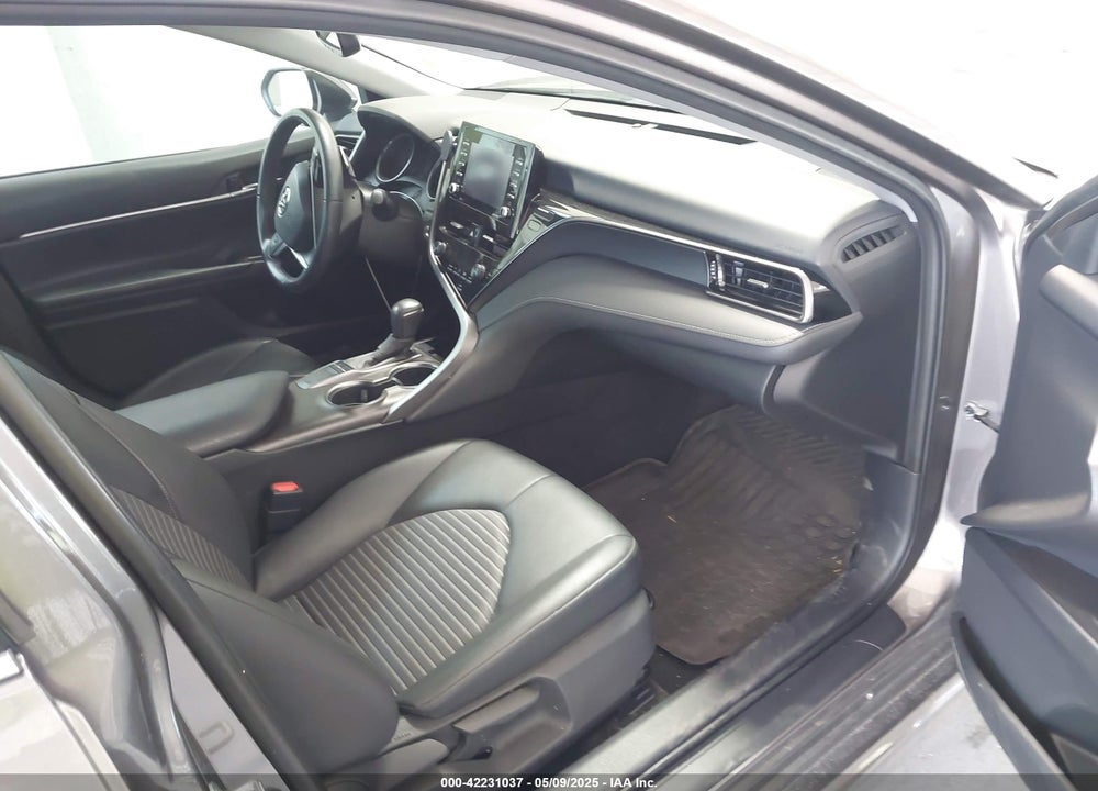 2022 TOYOTA CAMRY SE VIN: 4T1T11AK9NU640414