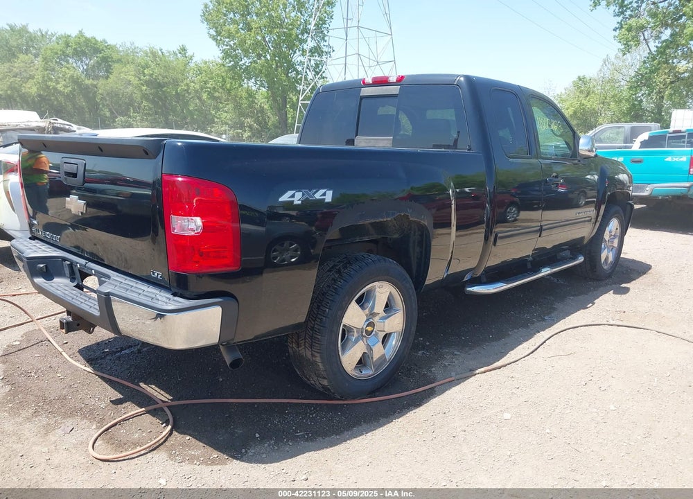 2009 CHEVROLET SILVERADO 1500 LTZ VIN: 1GCEK39019Z158912