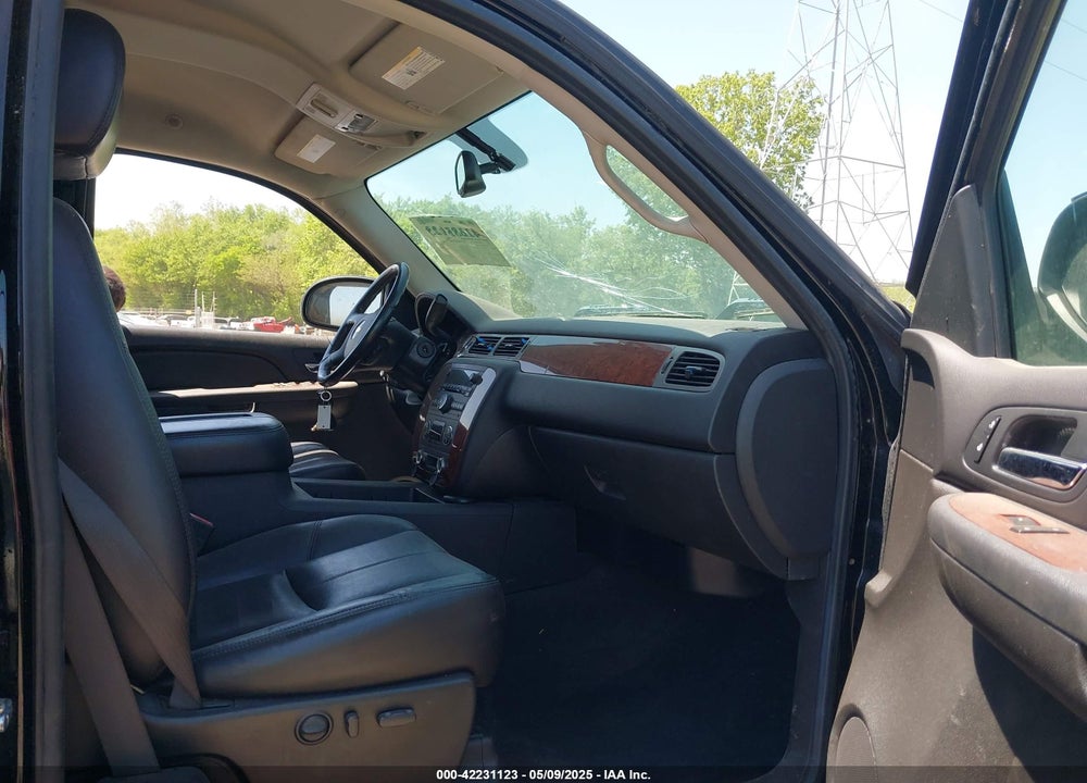 2009 CHEVROLET SILVERADO 1500 LTZ VIN: 1GCEK39019Z158912