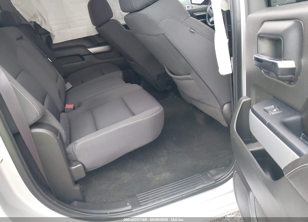 2017 CHEVROLET SILVERADO 1500 2LT VIN: 3GCUKREC2HG146121