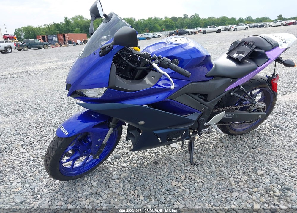 2024 YAMAHA YZFR3 A VIN: MH3RH18Y0RK014760