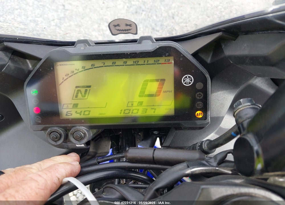 2024 YAMAHA YZFR3 A VIN: MH3RH18Y0RK014760