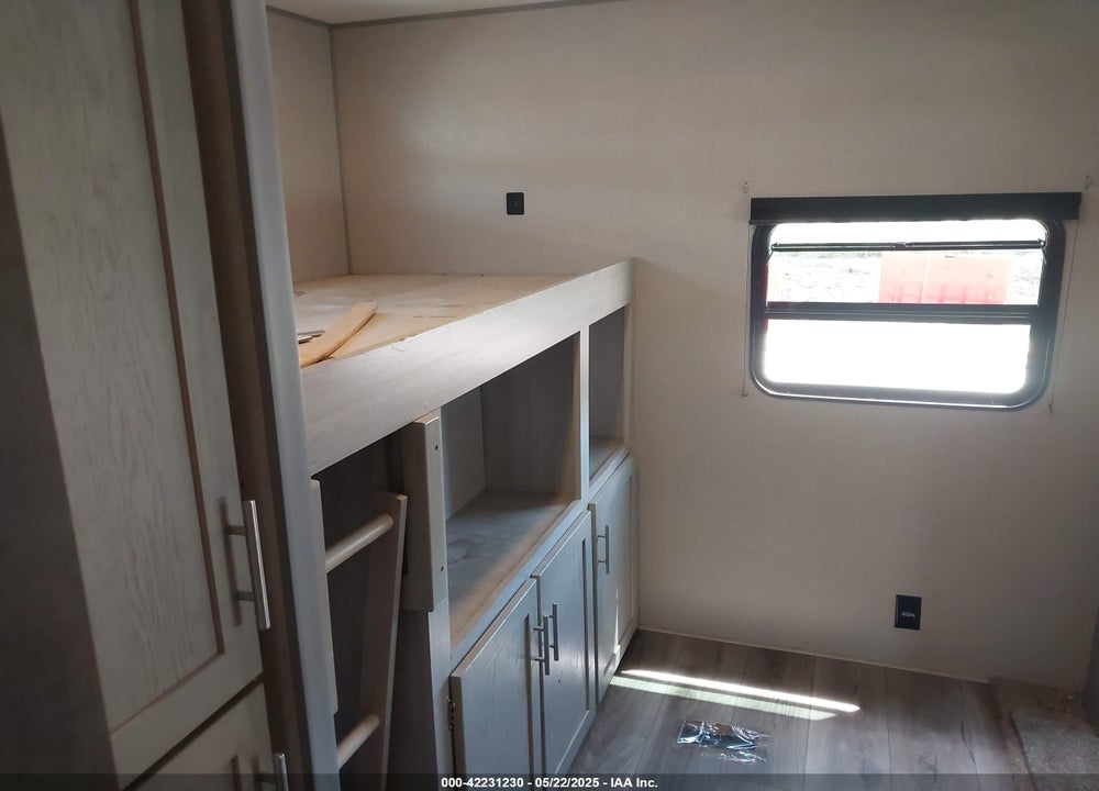 2022 COACHMEN R CATALINA L VIN: 5ZT2CAXB0NX023577