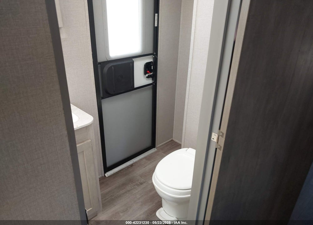 2022 COACHMEN R CATALINA L VIN: 5ZT2CAXB0NX023577
