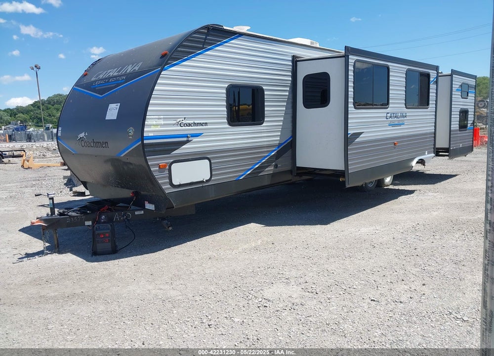 2022 COACHMEN R CATALINA L VIN: 5ZT2CAXB0NX023577